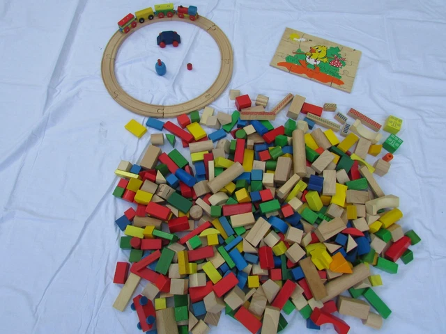 Holzklötze Holzbausteine Holz Bahn Holzpuzzle Spielzeug Puzzle Auto   300 Stück