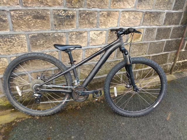 Specialized pitch store comp 2014
