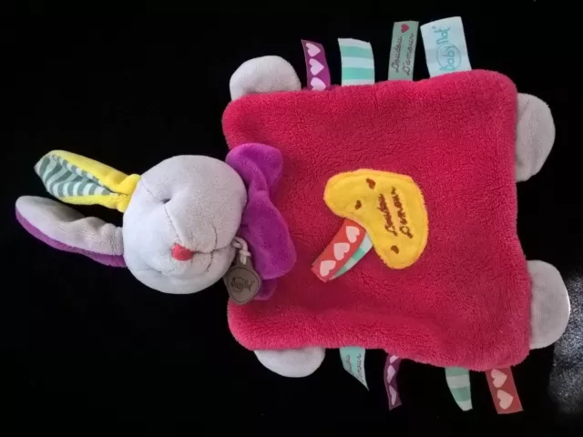 Peluche Doudou d'Amour Lapin Plat Rose Rouge Zétik'T Etiquettes BABY NAT'