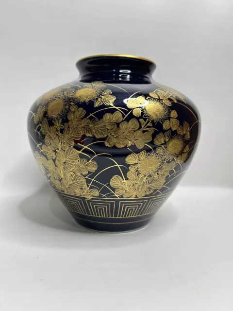 Vintage Japanese  Kutani Towa Hand Painted Porcelain Vase Gold On A Blue Ground