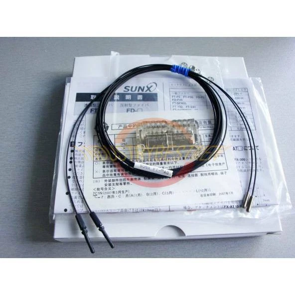 ONE New SUNX FT-40 Fiber Optic Sensor