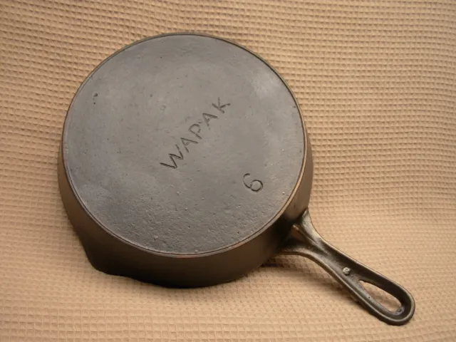 Vintage Wapak No. 6  Cast Iron Skillet W/ Heat Ring