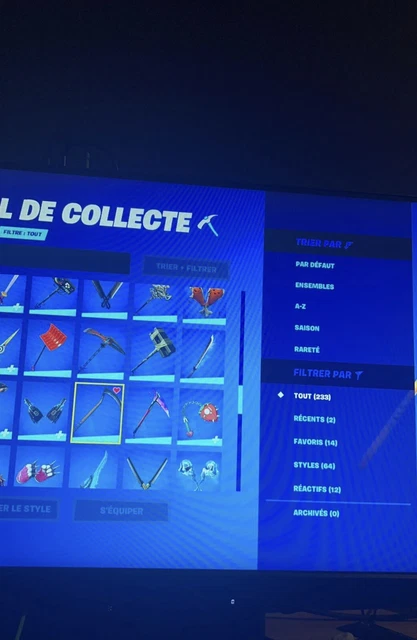 MON CASIEr COMPTE FORNITE AVEC RENEGATE RIDER +400 SKINS snap : evandumey 7