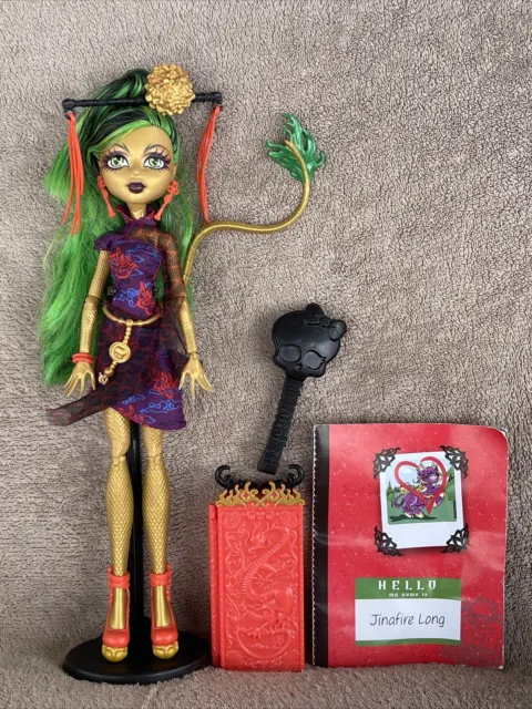 Monster High Jinafire Long Scaris City of Frights Doll