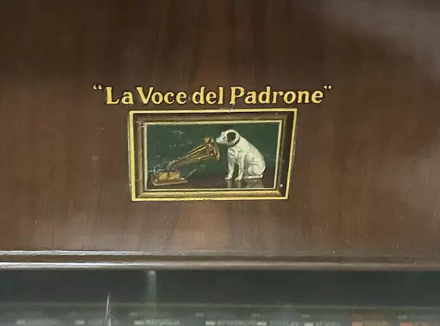 LA VOCE DEL PADRONE radio grammofono mobile legno noce, FUNZIONANTE VINTAGE