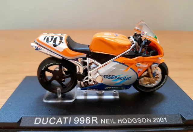 1/24 WSBK Ducati 996R Neil Hodgson 2001 model Motorcycle Deagostini/Ixo