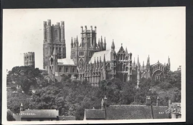 Cambridgeshire Postcard - Ely Cathedral    B2485