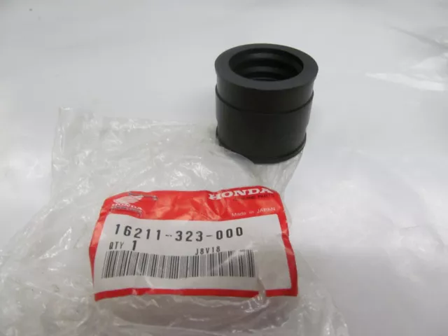 NOS OEM Honda  NOS CB500 NOS CARB TOP  16211-323-000