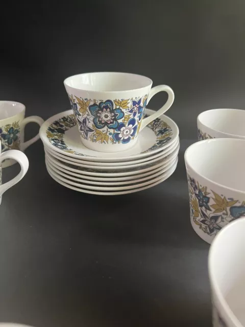 Royal Tuscan Nocturne Flower Pattern England  8 Tea Cups 8 Saucer Set