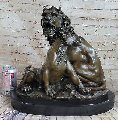 Beautiful Mounted Hotcast Genuine Bronze Lion Statue Family Of Lions Large Deal 2