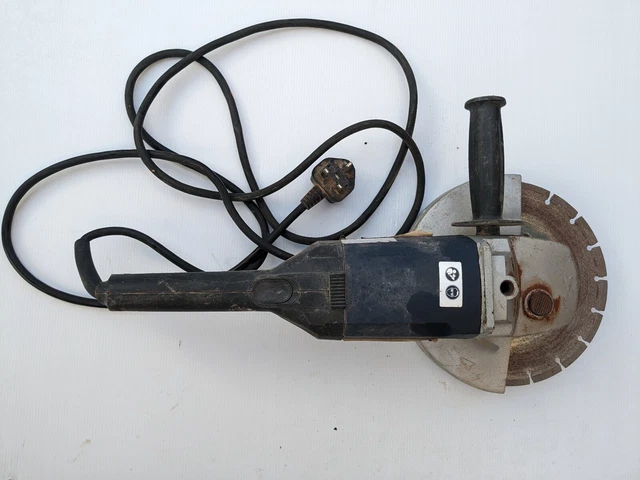 9 inch deals angle grinder wickes