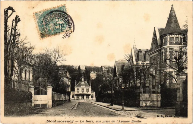 CPA Montmorency La Gare, vue prise de l'Avenue Emilie FRANCE (1330890)