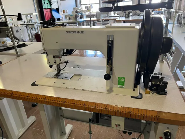 Máquina de coser industrial Dürkopp-Adler 204-370