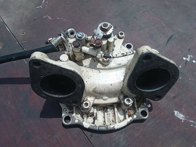 pipes d admission pompe a huile seadoo jet ski gts 2t