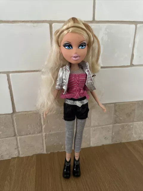 Bratz Doll - Cloe - All Glammed Up Jointed Retired HTF Collectable