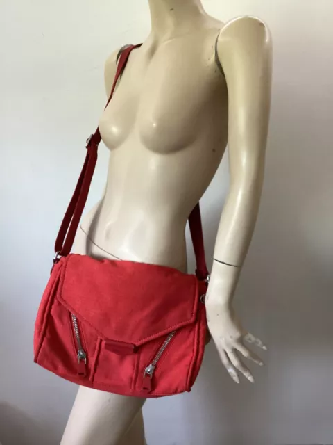 Kipling kaeon ready on sale now medium crossbody bag