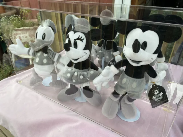 Vintage Disney Plush Mickey Minnie Donald Japan