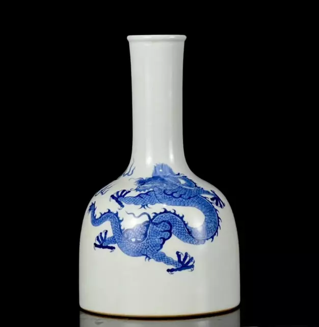 Kangxi Signed Old Chinese Blue & White Porcelain Vase w/ dragon CK173