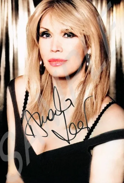 Photo Amanda Lear Autographe Signed 10 x 15 cm AL