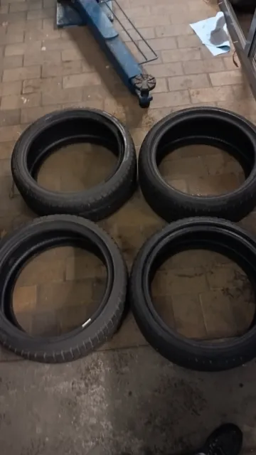 4x Pirelli* 225 40 R18 92V M+S XL Winterreifen DOT19