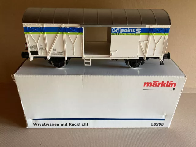 Märklin Spur 1 58265 gedeckter Güterwagen mit Schlussbeleuchtung