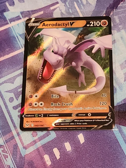 Pokemon Aerodactyl V 092/196 - Lost Origin - Ultra Rare - NM - Free Holo  Card