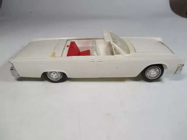 1963 Lincoln Convertible AMT 1/25