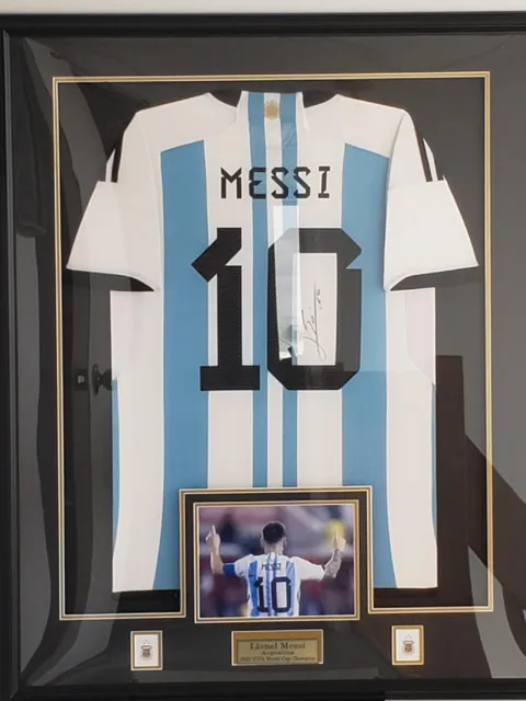 Lionel Messi Signed & Framed Official Argentina #10 Home Jersey Icons Certified