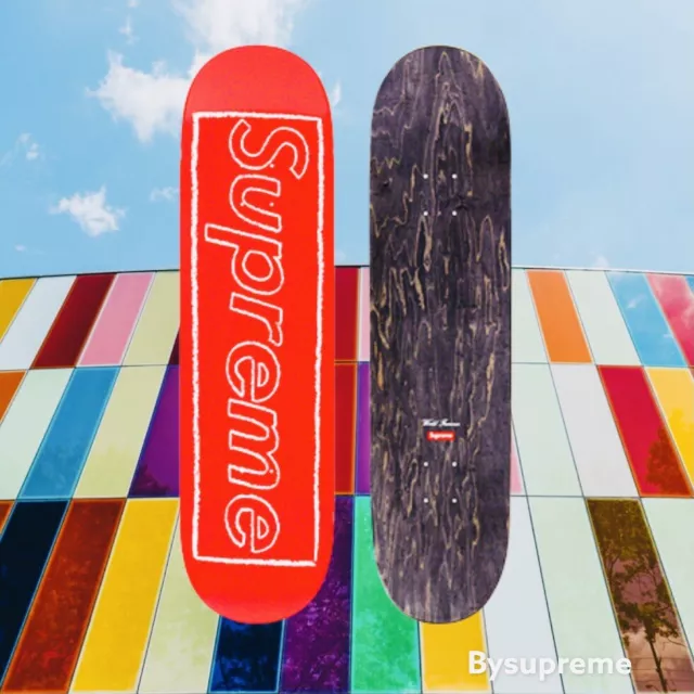Supreme x KAWS Chalk Logo skateboard - Yellow