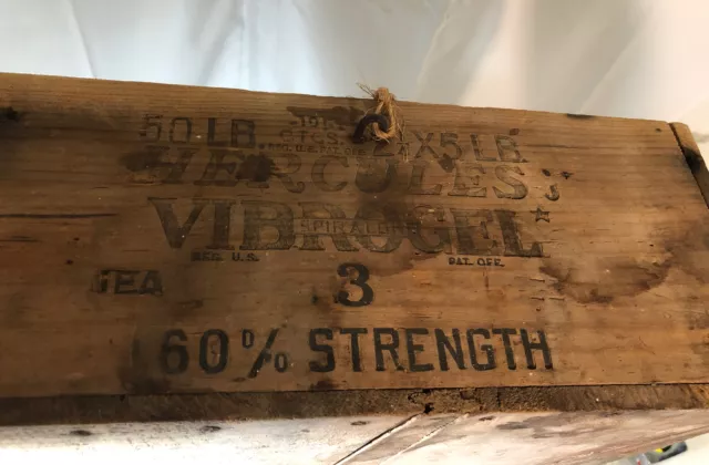 Vintage HERCULES POWDER Co Wood DYNAMITE ADVERTISING Shipping BOX
