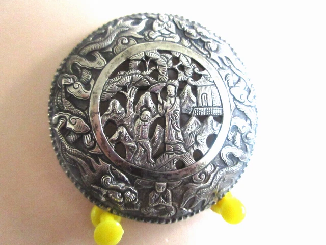 Broche Ancienne En Argent Massif Du Vietnam - État Très Bon
