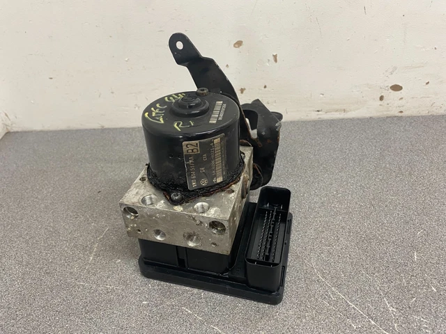 VW Golf ABS Pump mk5 1K0907379AA Ref R1