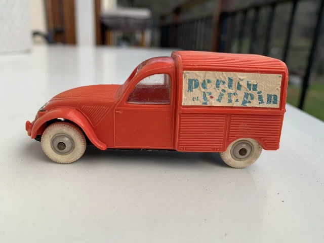 ANCIENNE NOREV PLASTIQUE CITROEN COMMERCIALE LADEN N°16 ECH 1