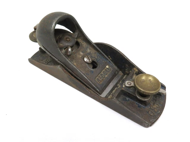 Vintage record no 09 plane woodworking carpentry tool