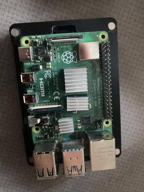 Raspberry Pi 4 Computer Model B 4GB RAM Light Starter Kit 2