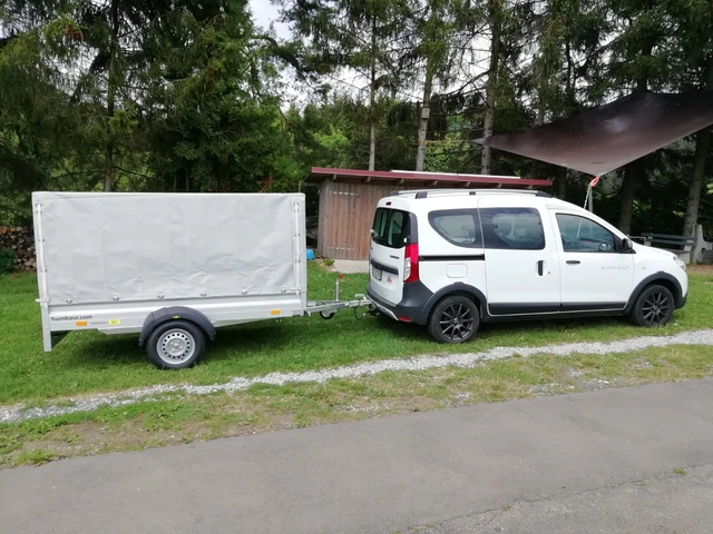Humbaur HA752513 Anhänger mit Planen-Aufbau Humbaur HA752513 Anhänger mit Planen-Aufbau