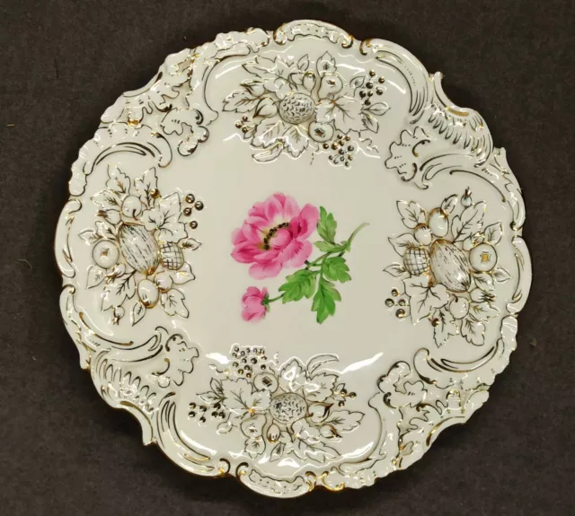 Meissen, Prunkteller mit Blumenmalerei, Punktzeit 1920er-30er Jahre