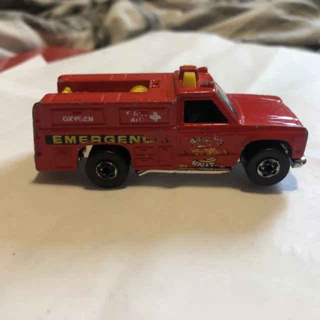 Vintage 1974 Hot Wheels Red Rescue Unit Emergency Vehicle Fire Truck