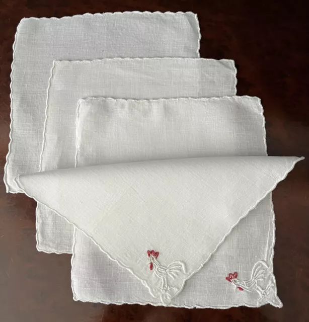 Set of 4 Vintage Embroidered White Linen Cocktail Napkins Madeira Style