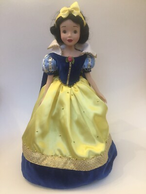 Collectible! Disney Snow White  Porcelain Doll 12