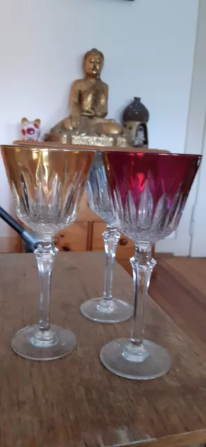 6 Anciens Verres à Vin Vintage Colorés dans le Goût de Saint-Louis et Baccarat 2