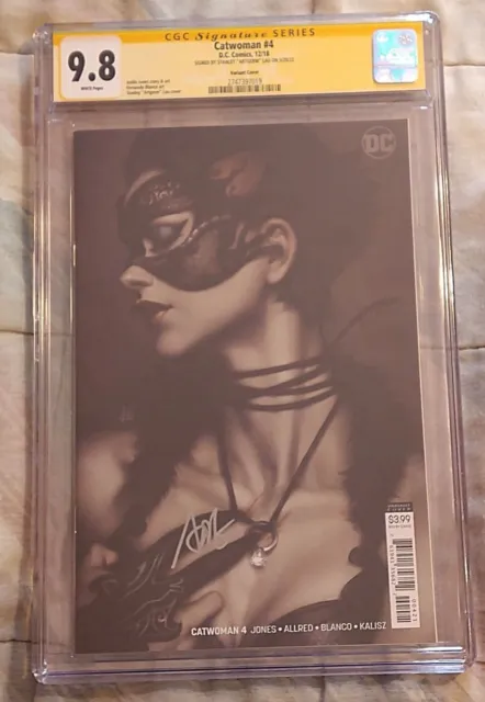 DC Comics! Catwoman #4! Artgerm Variant Cover! CGC SS 9.8! Signed by Artgerm!