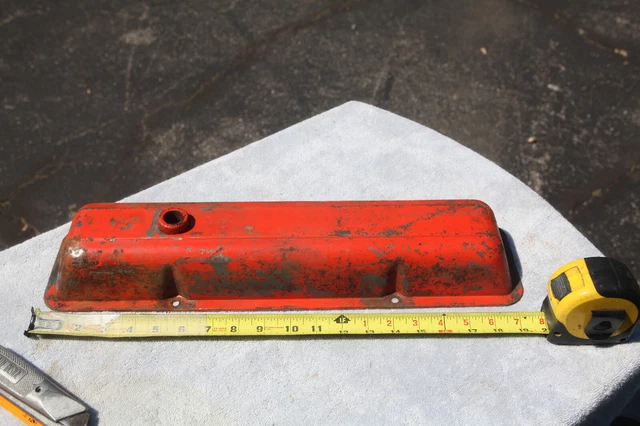OEM VINTAGE GM CHEVROLET SBC 283 305 327 350  VALVE COVERS with breather hole.