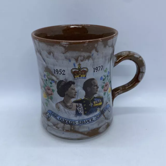 Vintage Ewenny Pottery Wales Queen Elizabeth silver jubilee mug 1977