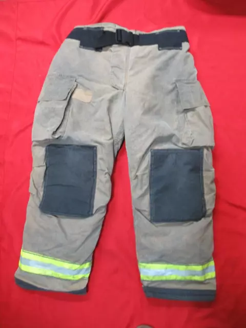 Mfg 2014 GLOBE G-XTREME 46 x 32 Firefighter Turnout Bunker Pants GEAR RESCUE TOW