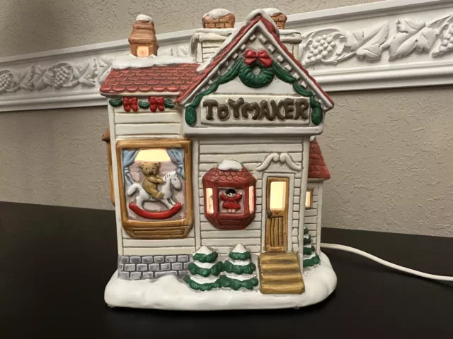 Vintage 1990 LEFTON “TOYMAKER” Light up Christmas Village Store