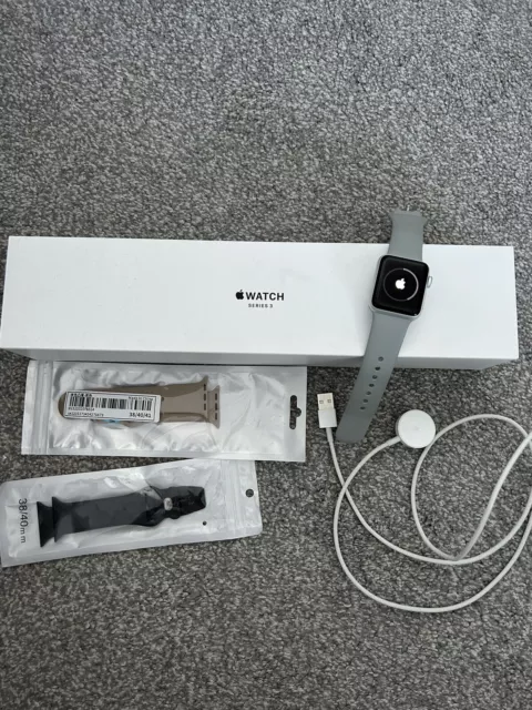 Apple Watch iwatch series 3 38mm silver aluminium fog band