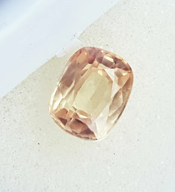 Padparadscha Sapphire - A Complete Guide | Munich
