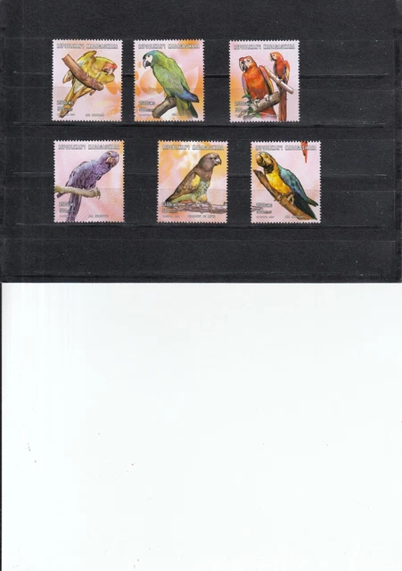 Madagaskar 2001  Satz    postfr.   Vögel, Papagei