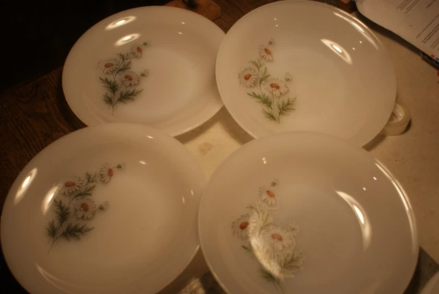 Plat Rond Creux Arcopal Petites Fleurs Multicolores 29 Cm - Vintage France TBE